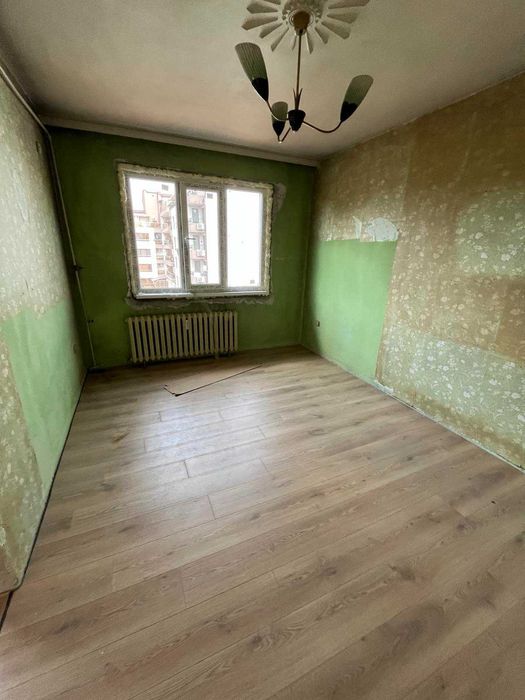 Продава се Тристаен апартамент в Пловдив, Гагарин - 83 кв.м за 1446 €/кв.м - Снимка #3