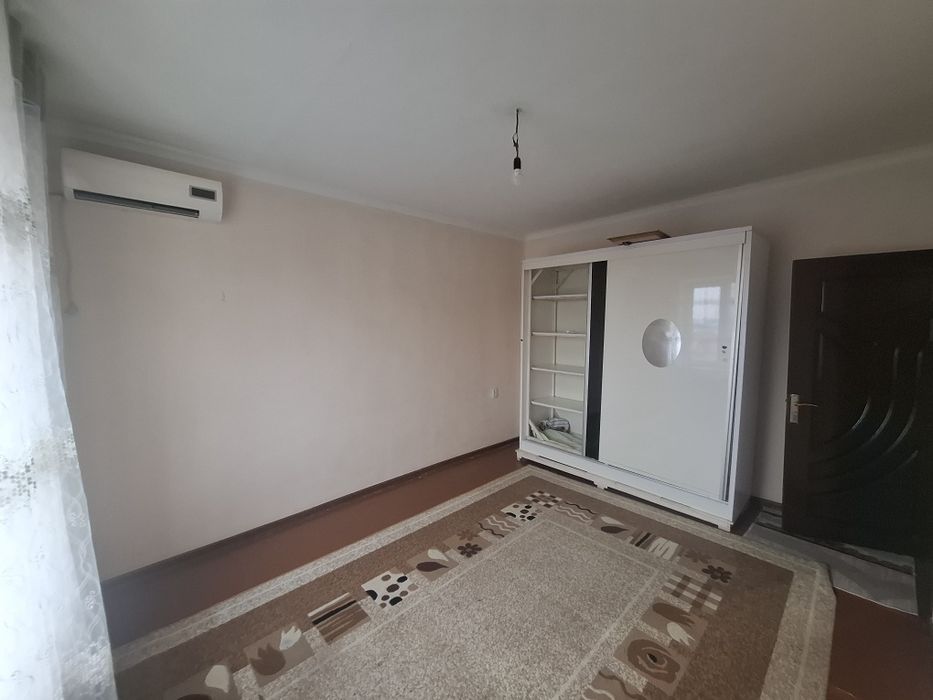 Arenda kvartira Yashnabod tumani Olmos metro oldida 2xona  oilaga beri