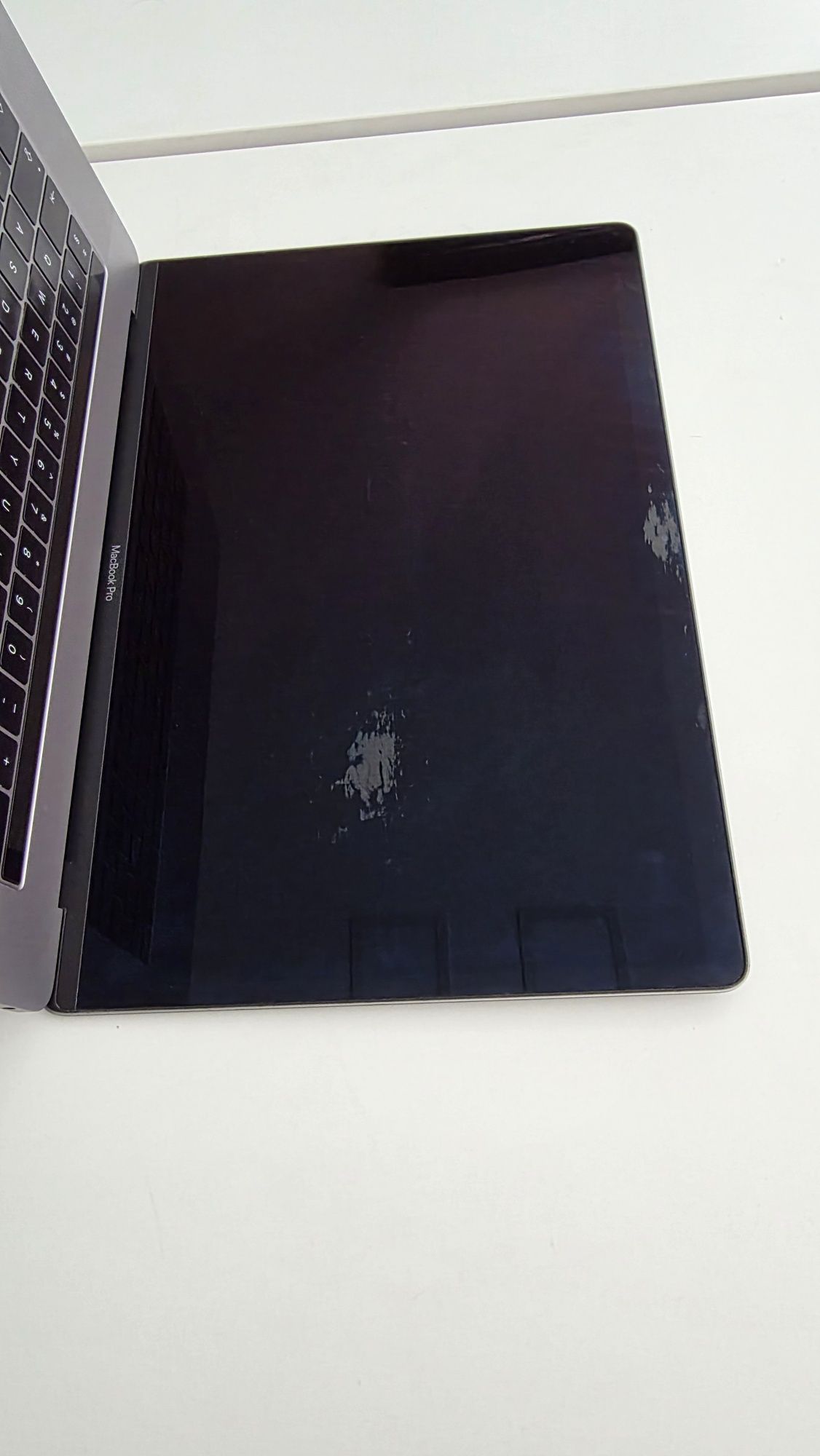 Macbook Pro 2017 15' 500GB 2,9Ghz QC i7