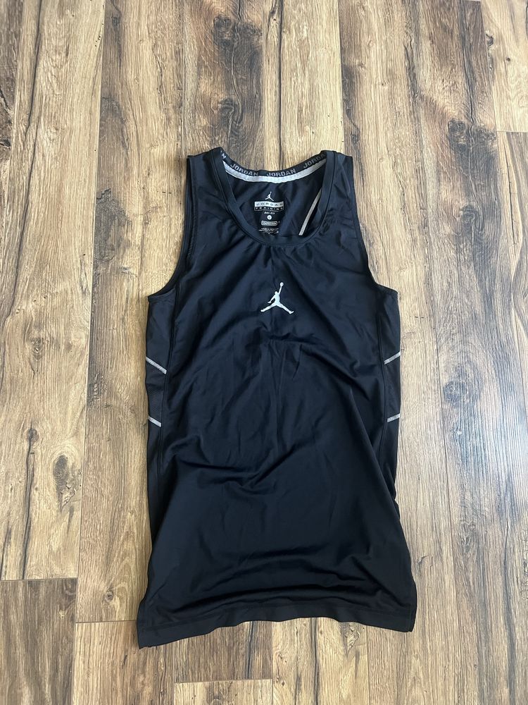Jordan Training Dry-Fit size L