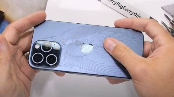 iPhone 15 pro 87%