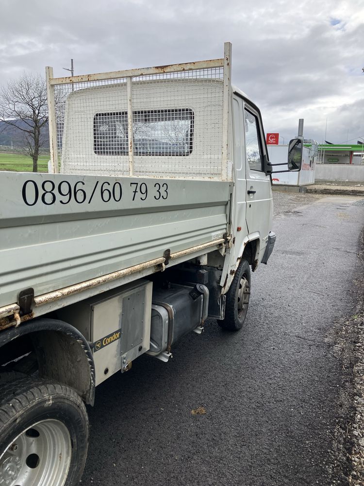 Nissan Trade 100