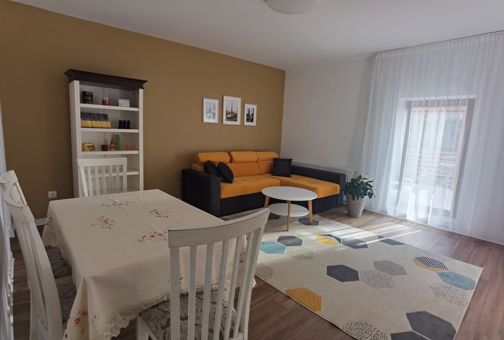 Apartament 3 camere, terasa și gradina