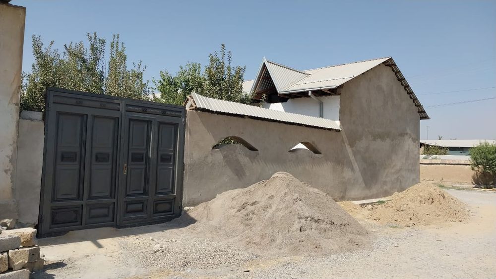 Srochna xovli sotiladi