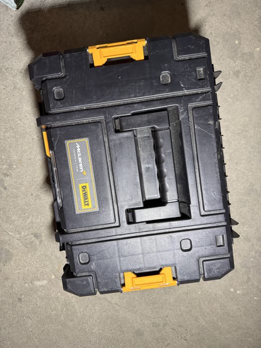 Lada scule dewalt McLaren