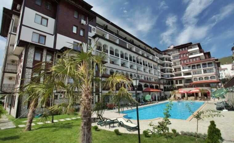Продава се Двустаен апартамент в Свети Влас - 64 кв.м за 1157 €/кв.м - Снимка #11