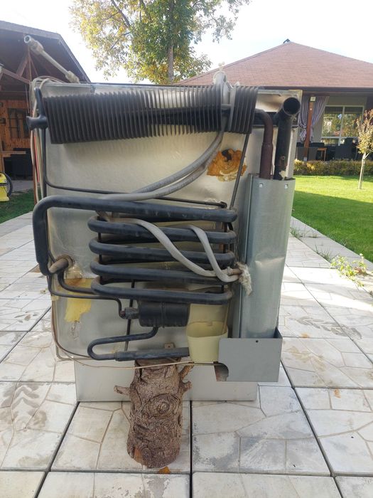 Хладилник за каравана,кемпер.