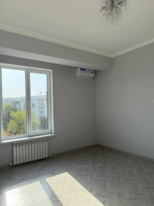 Новостройка в Яшнабадском р-не Авиасозлар плаза, 44кв — 3 этаж