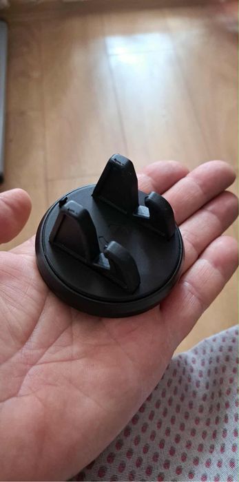 360° въртяща се поставка за телефон.