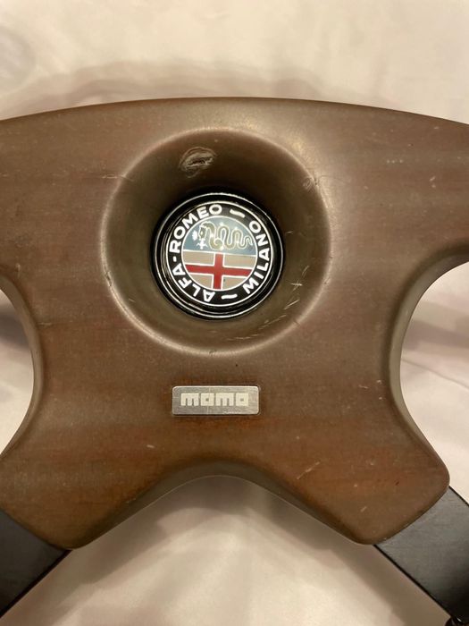 Volan mohan- MOMO pt Alfa Romeo (volan,mahon, clasic,momo, alfa romeo)