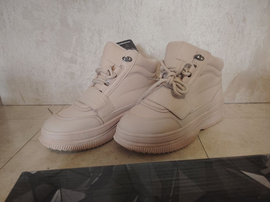 Дамски,топлички обувки