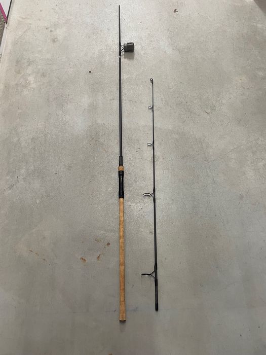 Lansete Nash Scope Corks 9ft, 2.70m, 3.25lbs, 2seg