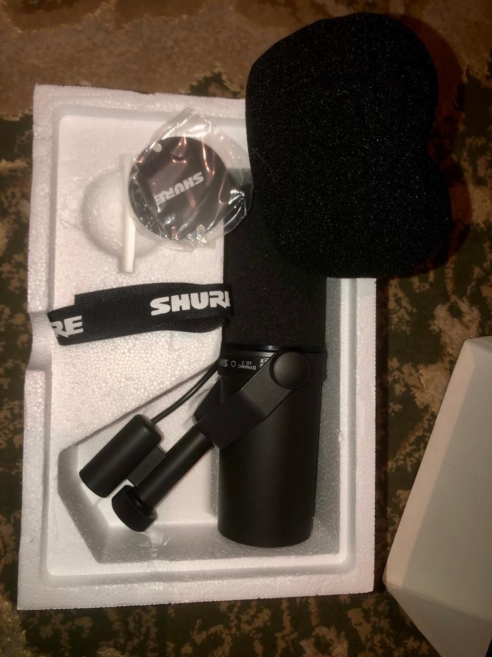 Продается микрофон shure sm7b + cloudfilter