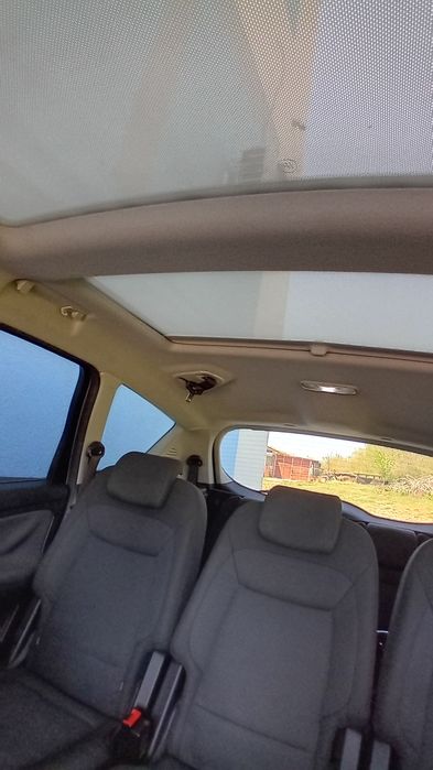 Продава се Ford s max 2.0 TDI 140кс. 2007г. 7 места