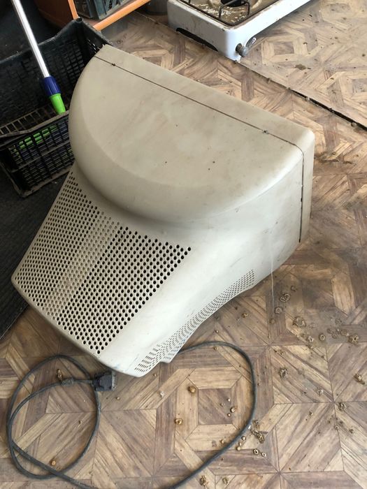 Монитор старый комп