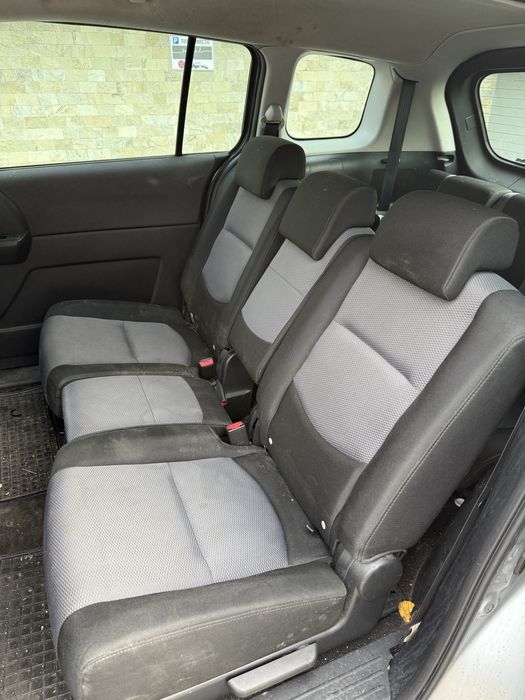 Mazda 5 2.0D 7 Места Климатроник 5/100 Разход Всичко платено