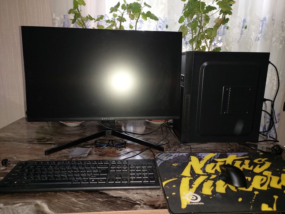 To'liq Kompyuter sotiladi