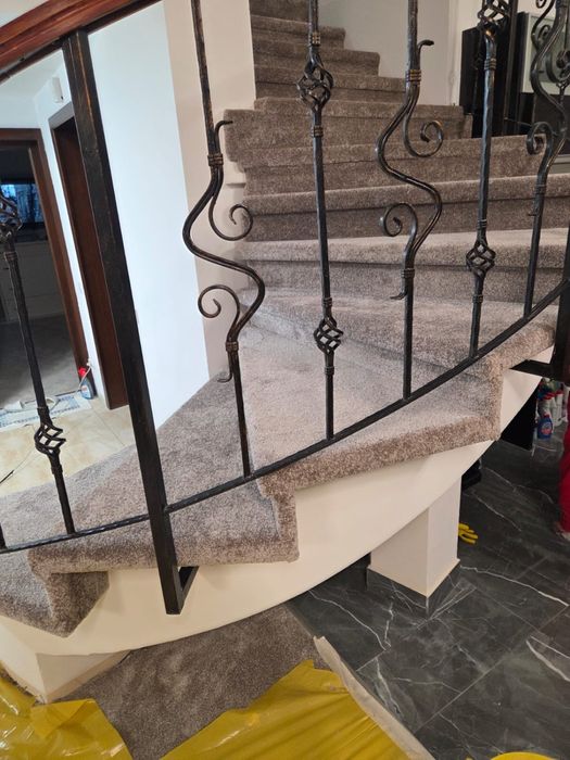 Servicii montaj mochetă