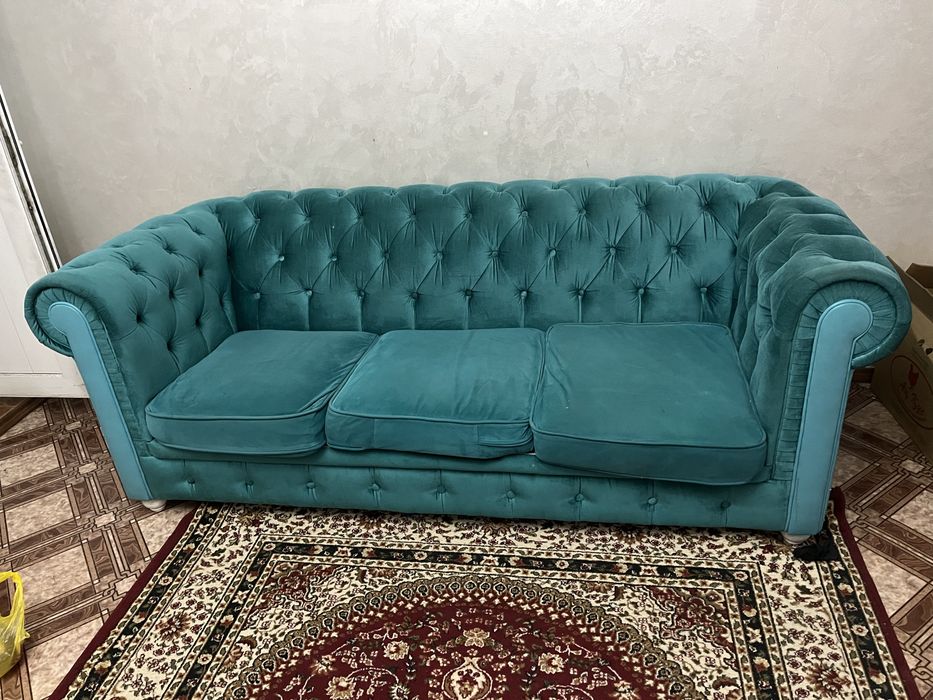Диван в отличном состоянии.