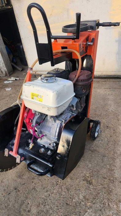 masina taiat beton / asfalt cu disc de 500 mm