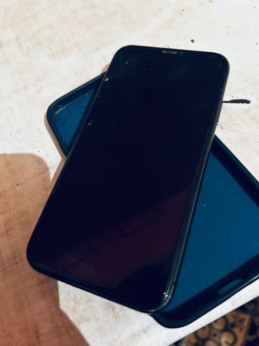 Айфон 11 ашылмаған