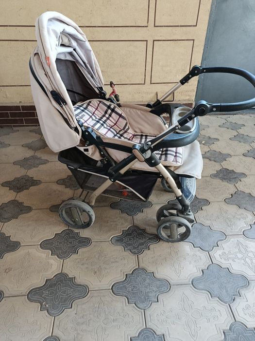 Коляска очень хорошая