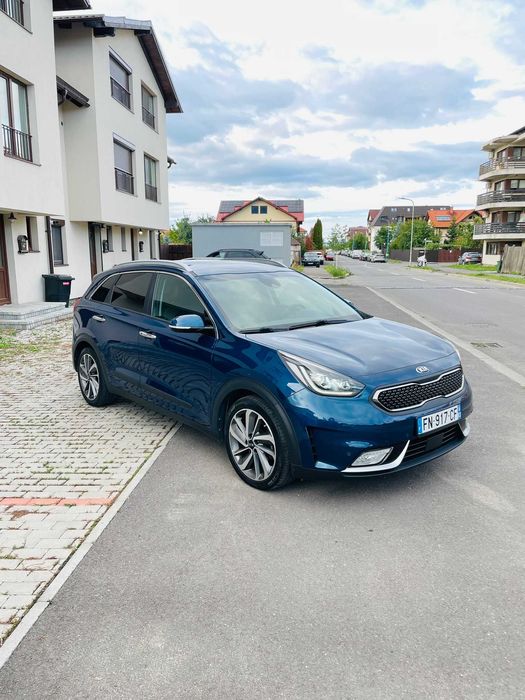 Kia Niro FULL OPTION - VANDUTA - putem aduce asemanatoare la comanda