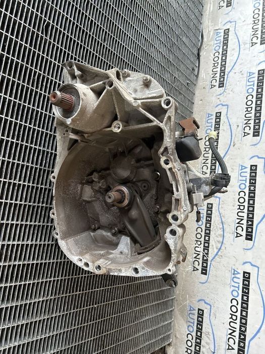 Cutie de viteze Dacia Dacia Logan II MCV 1.2 B 2013 - 2016 75CP Manuala 5 Trepte D4F732 ...