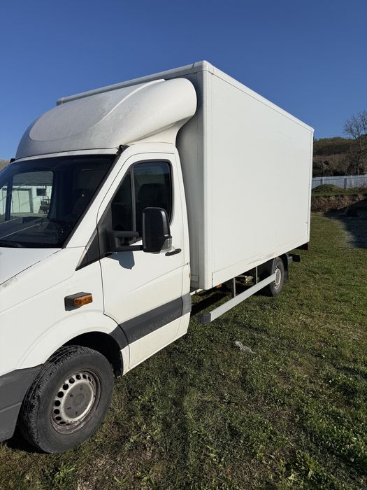 Volkswagen Crafter Box cu lift