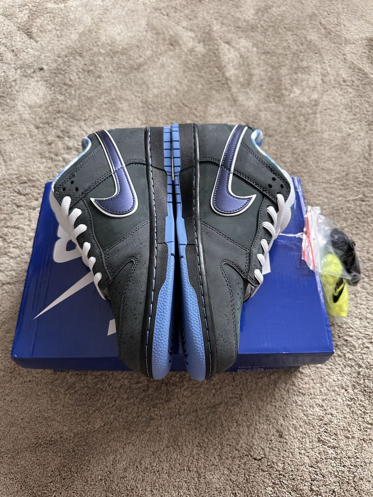 Nike SB Dunk Low Blue Lobster