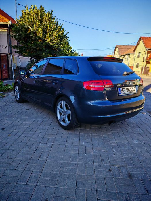 Audi A3 2010 2.0 TDI bi-xenon LED