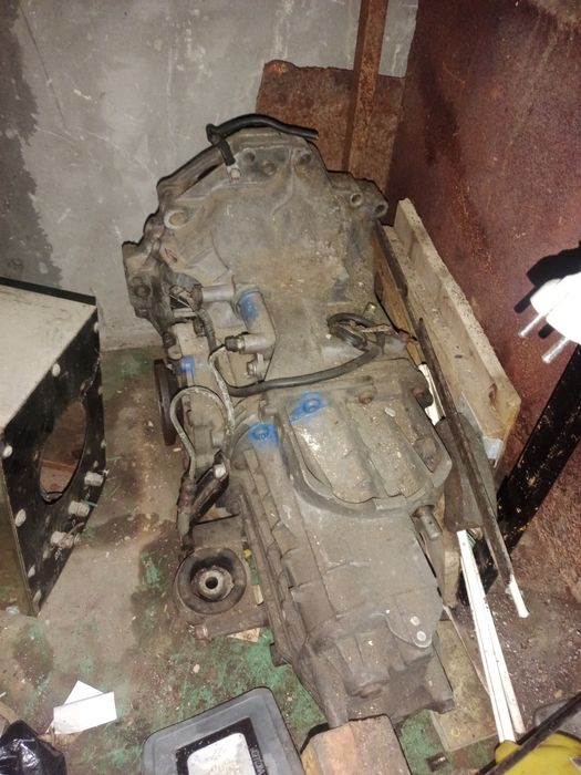 Продам коробку от ауди 80 б4