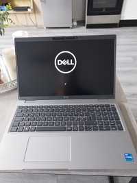 Latitude Dell 5520