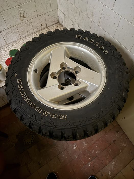 Оригинални Джанти 15 с OffRoad Гуми 205 70 15 Suzuki Jimny /Samurai