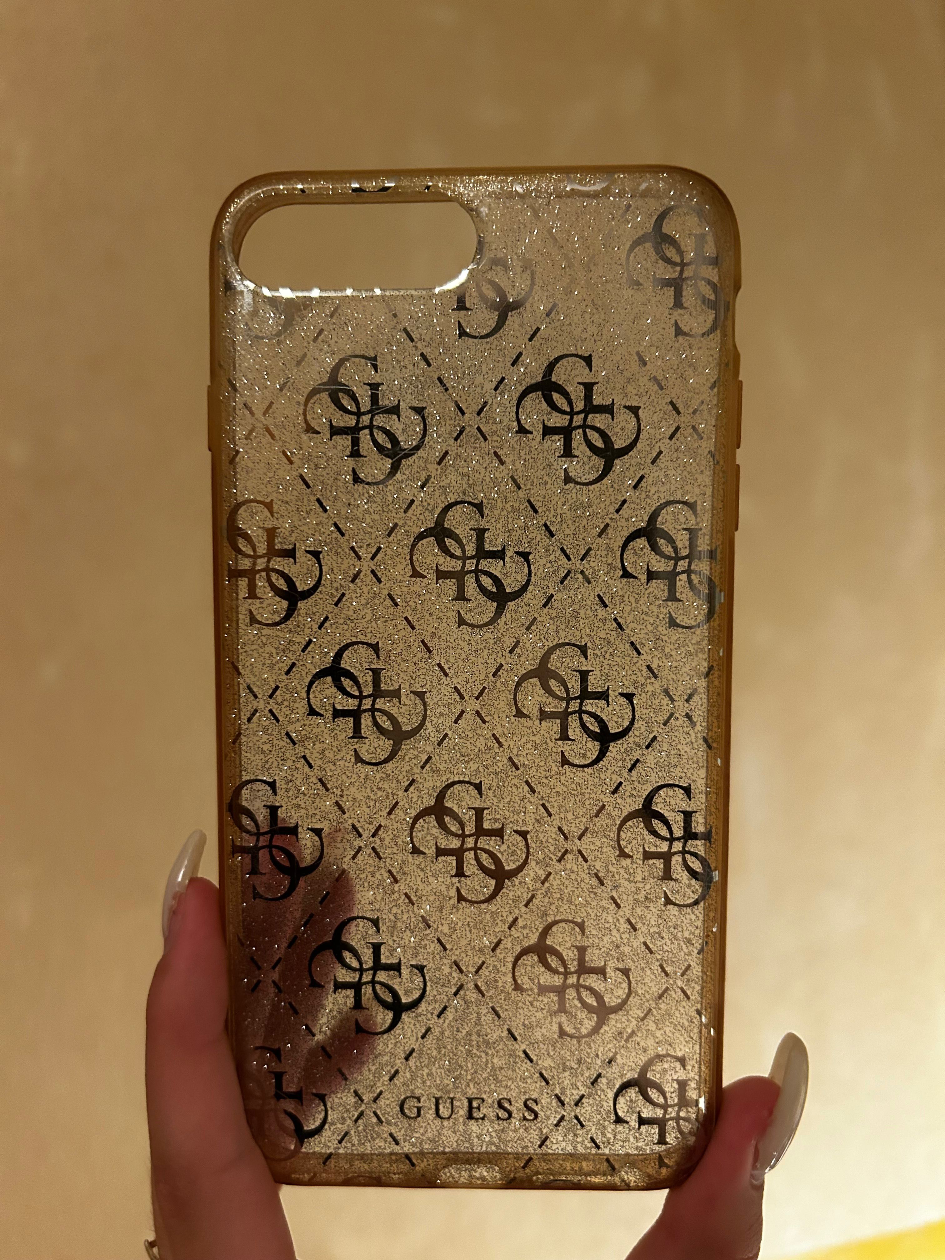 Оригинален калъф на Guess за iPhone 7 Plus