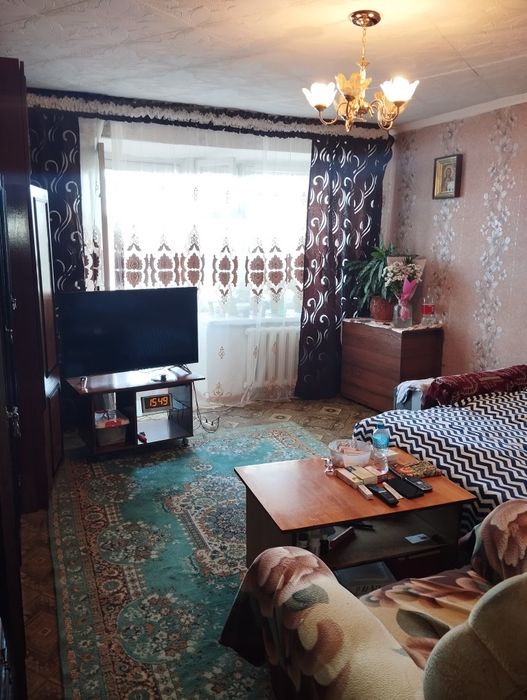 Продам квартиру по новой дороге