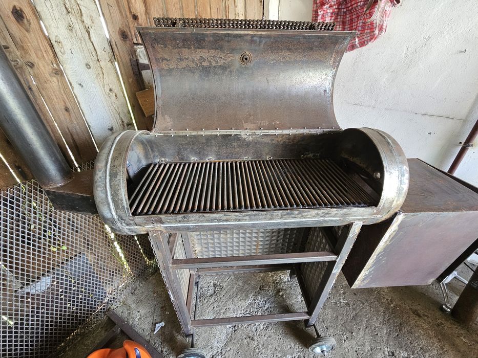 Smoker/ gratar gradina