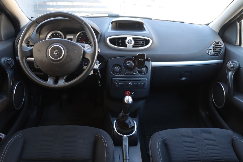 Renault Clio / 2010 / 1.2 Benzina /  Rate / Garantie