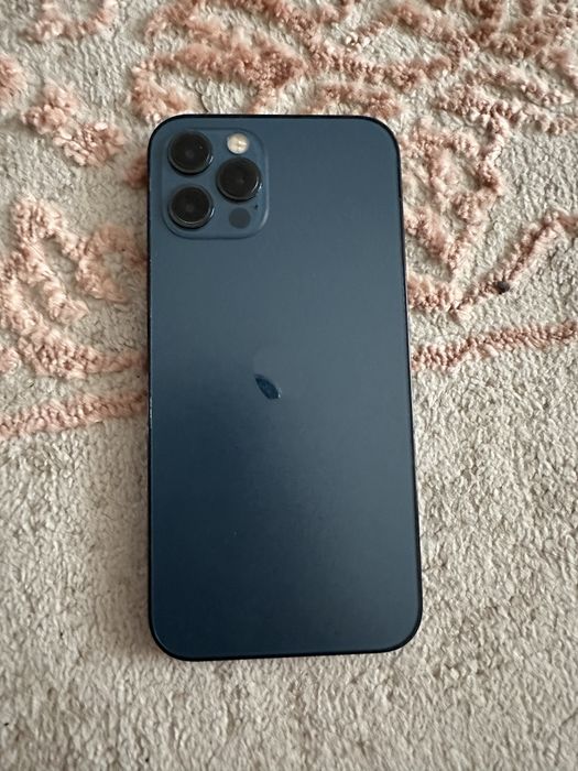 В городе актау iphone 12pro