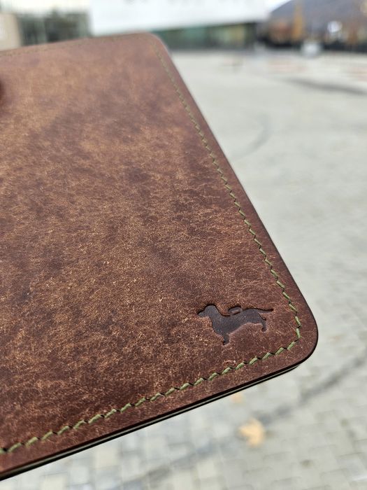 Portofel pasaport handmade din piele naturala