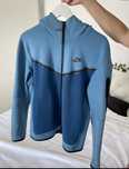 Vând Nike Tech fleece