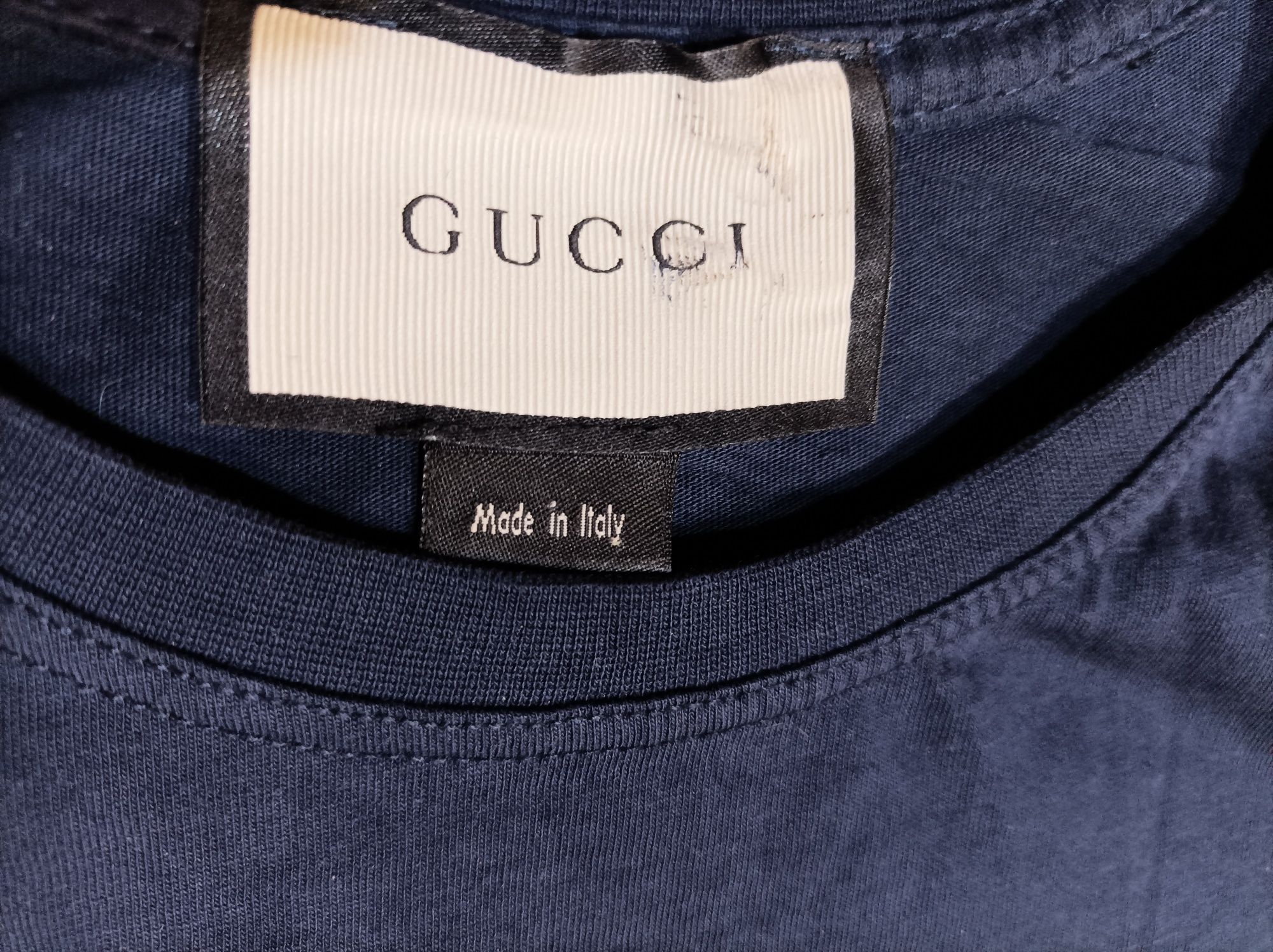 Gucci, Dsquared 2 броя мъжка тениска S размер