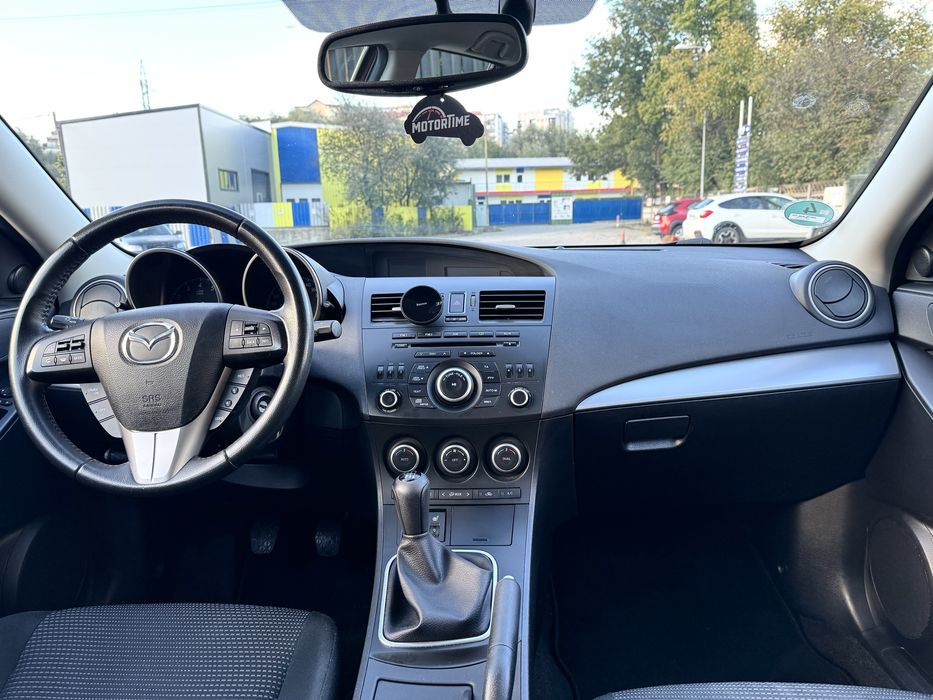 Mazda 3 BL 2.0 benzina • 2012 — întreținută, fără investiții