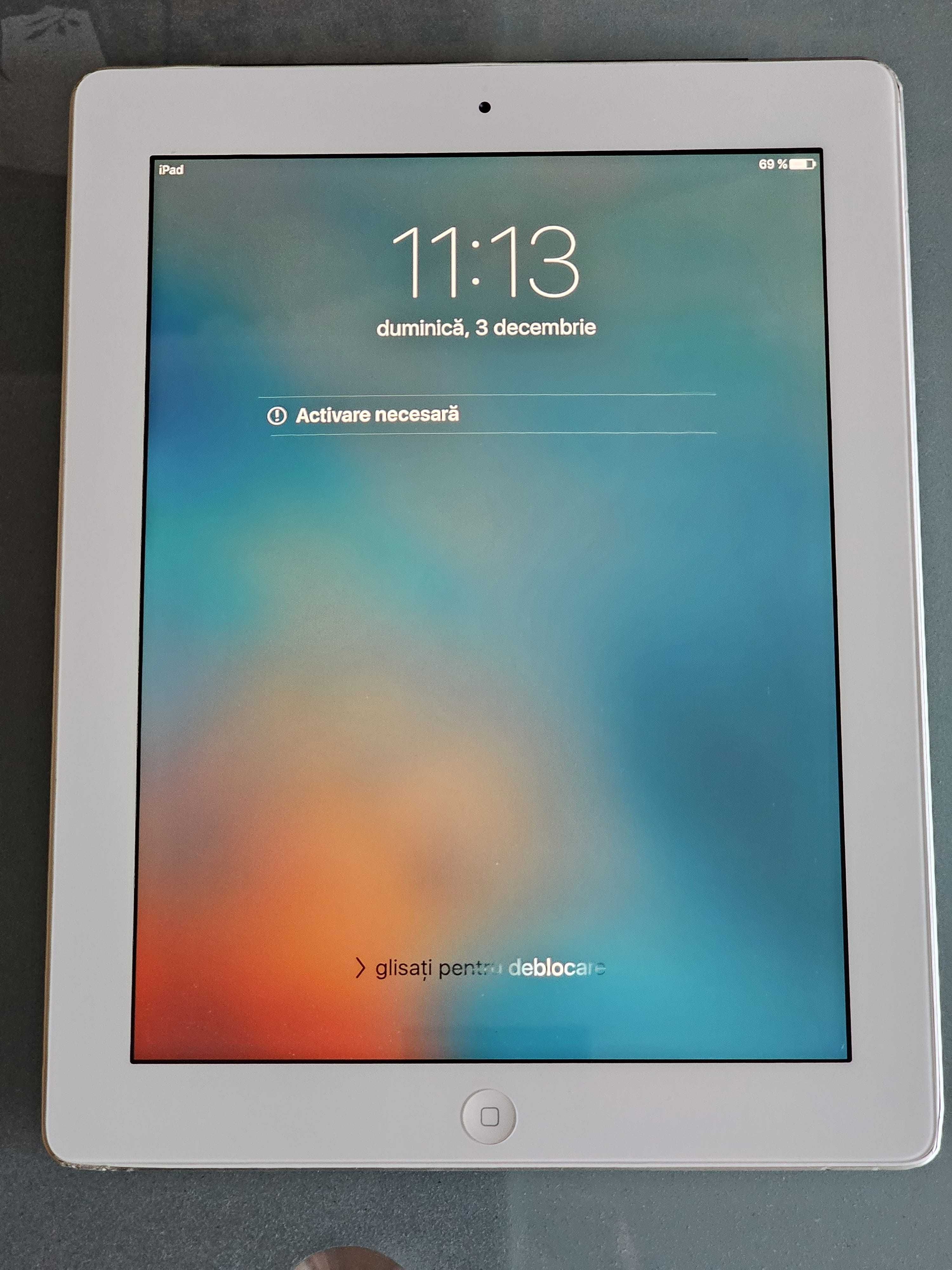 Apple iPad 3 Retina Wi-Fi + 4G A1340