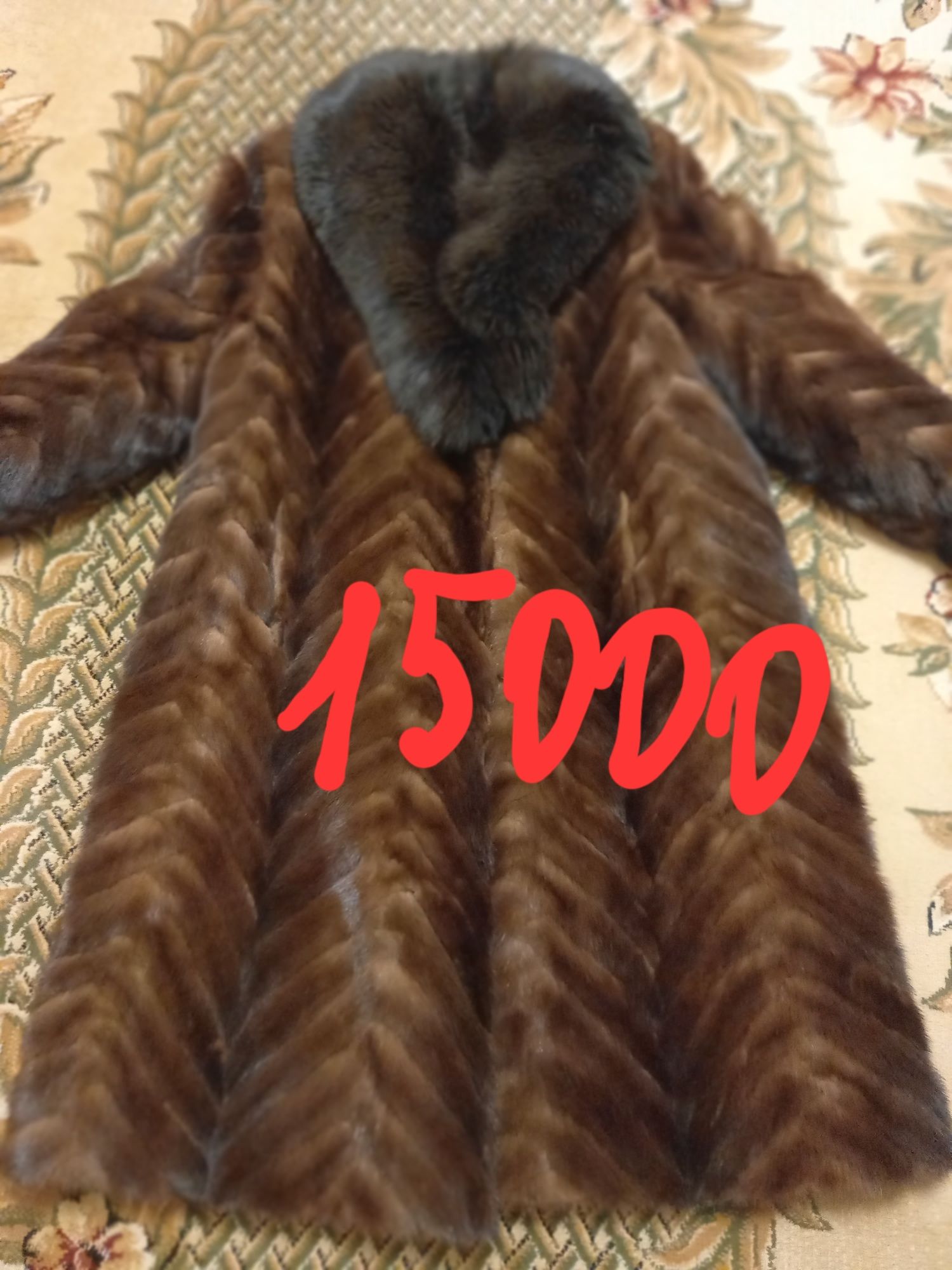 Продам зимнюю одежду б/у размер 54-56.  Цена 5000тг.