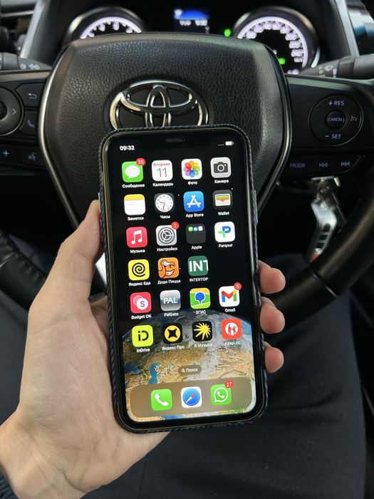 iPhone 11 срочно в идеальном состоянии