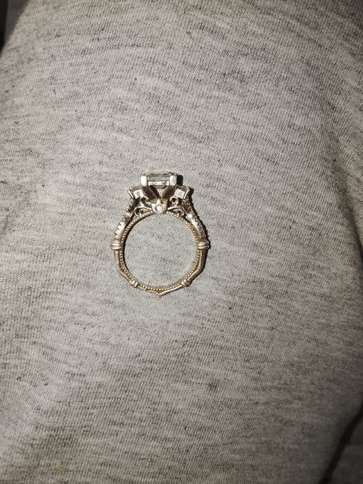 Серебряное кольцо