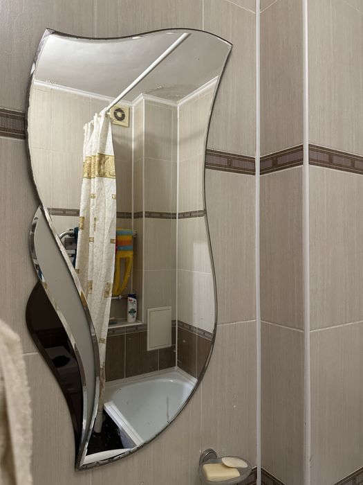 Зеркало большое -5 000 тенге