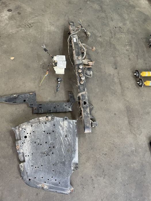 Електрически теглич БМВ 3 серия, Е91 (teglich bmw e91)