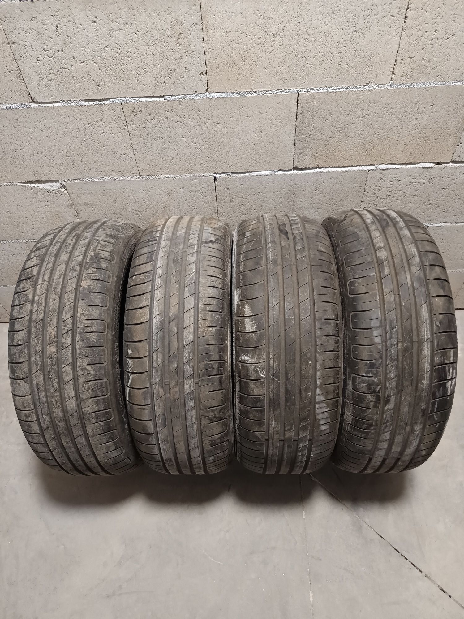 Летни гуми Goodyear- 205/60/16 ; 175/65/14-UNIROYAL